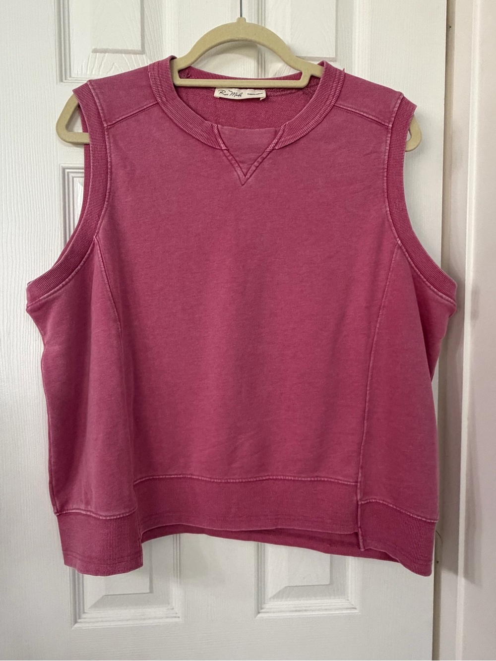 Rae Mode Sleeveless Pink Pullover Top - Casual Comfort